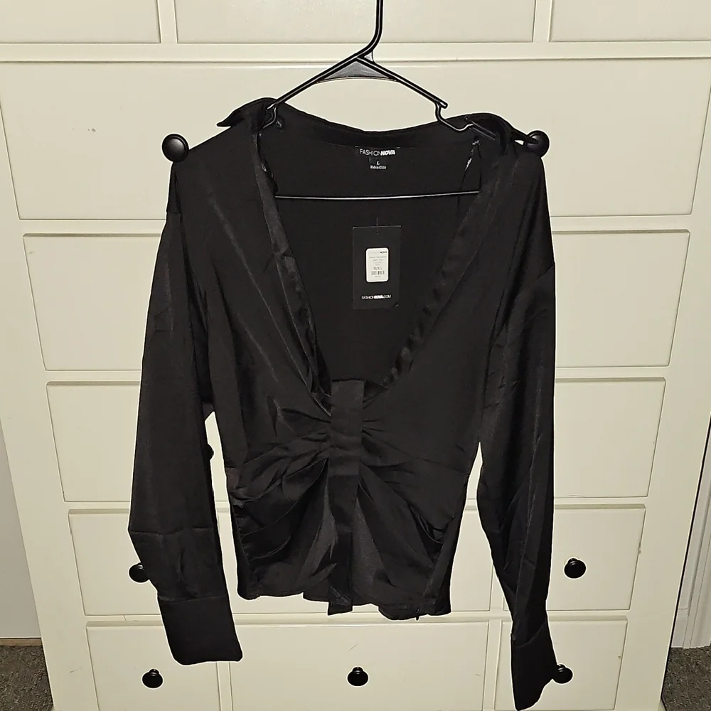 Fashion Nova Black Satin Blouse - Picture 1 of 4
